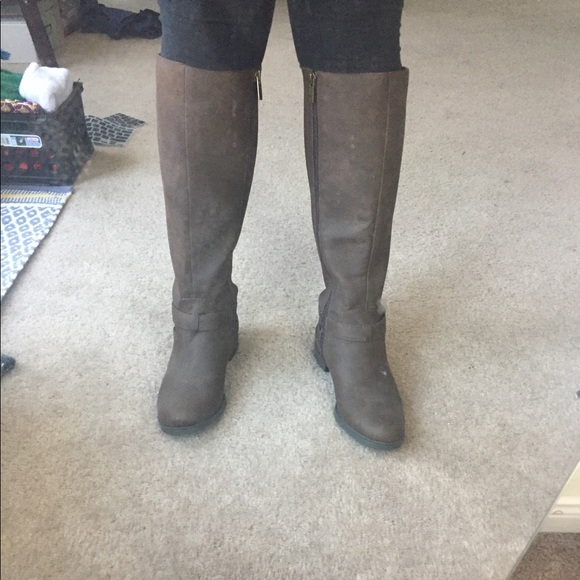 Kenneth Cole Riding Boots - Picture 5 of 7